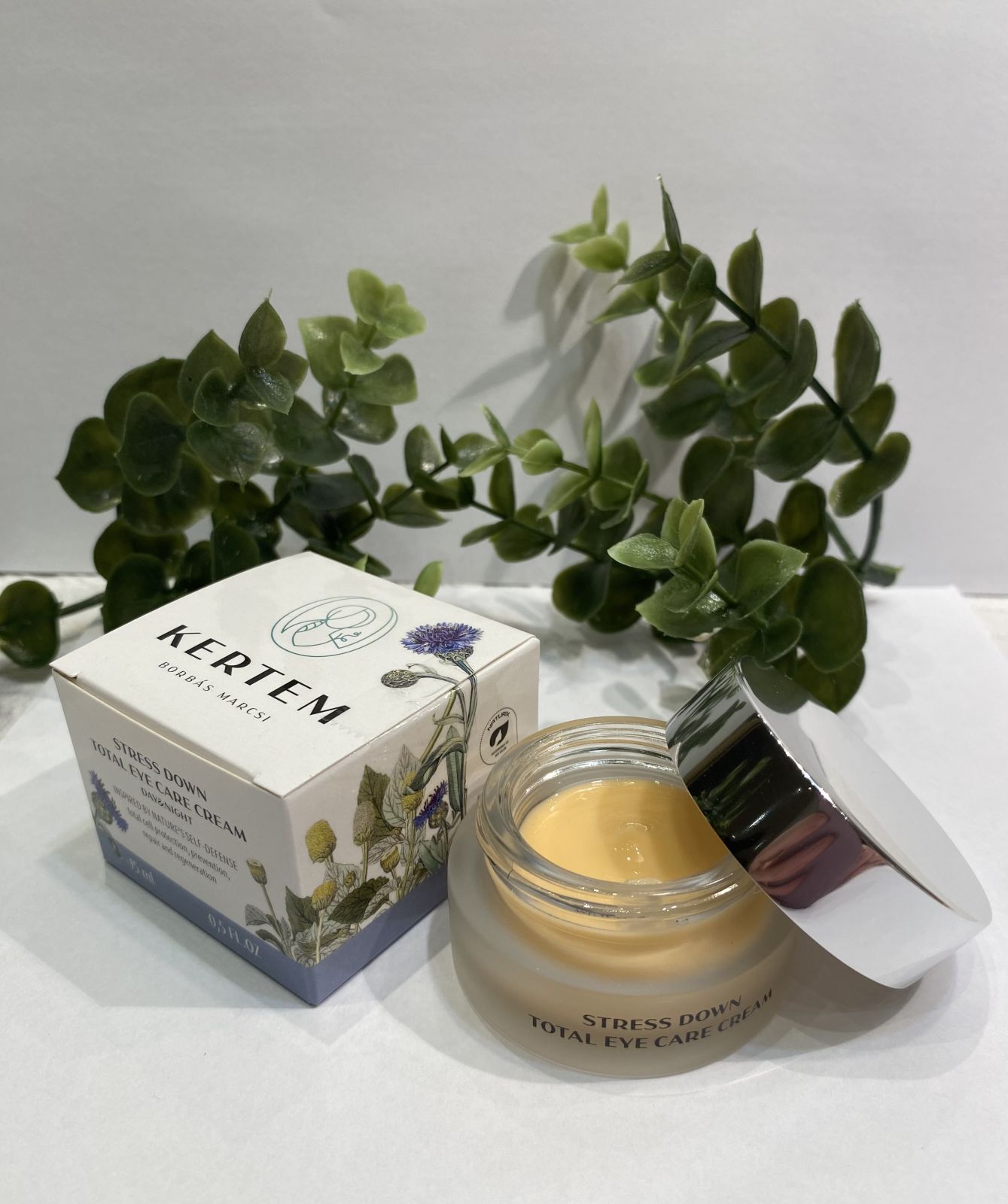 Stress Down total eye care cream 15 ml